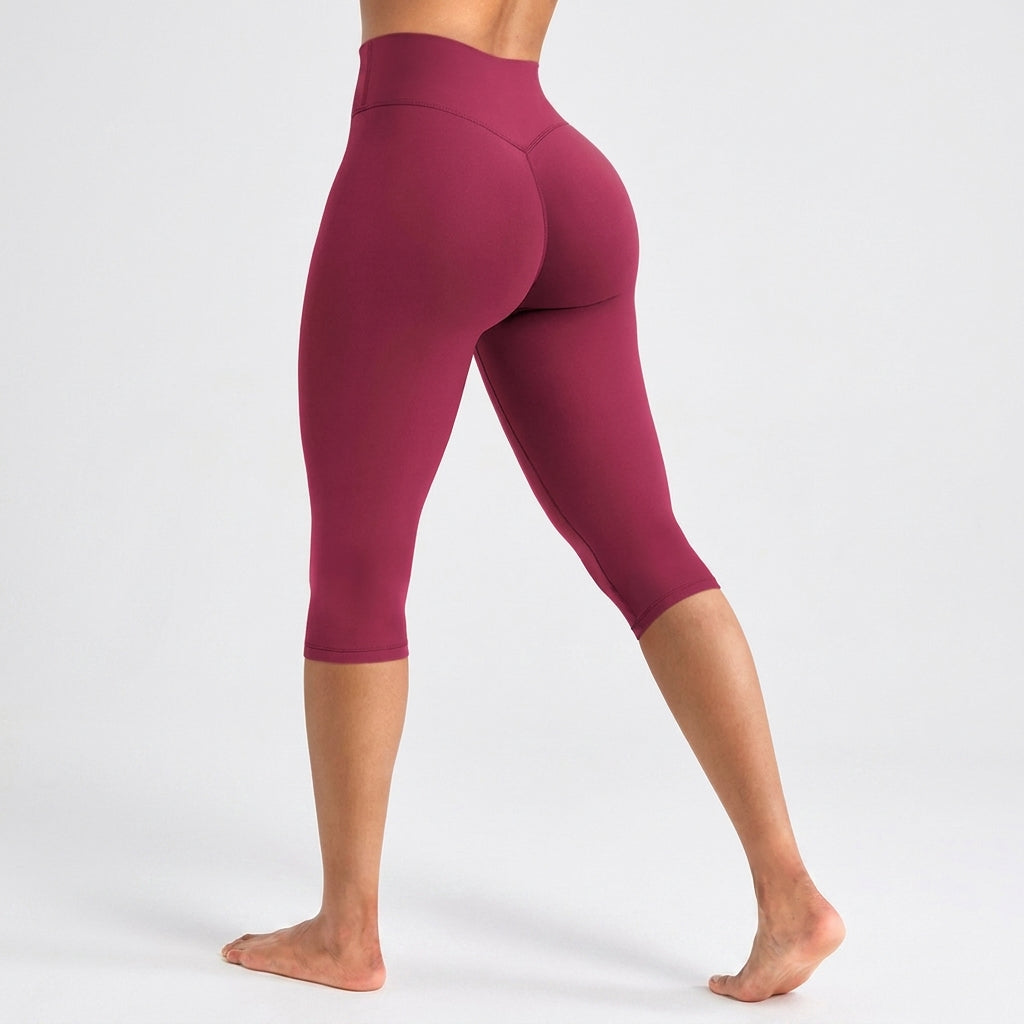 Aluna Sculpt Capri Leggings - Ruby Red