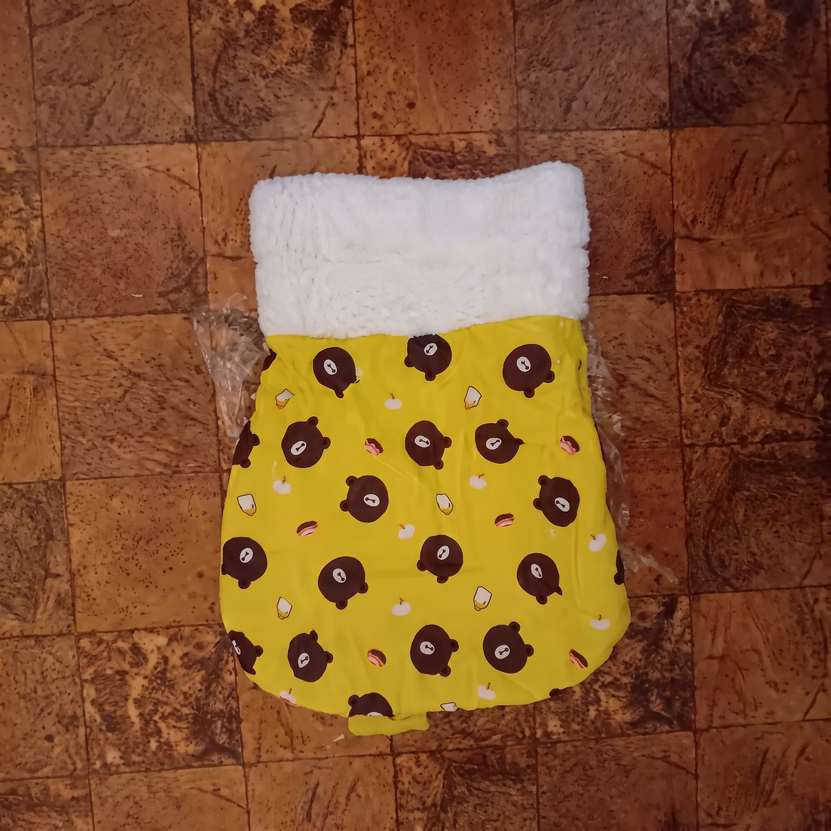 Sunny Yellow cat bed laid flat