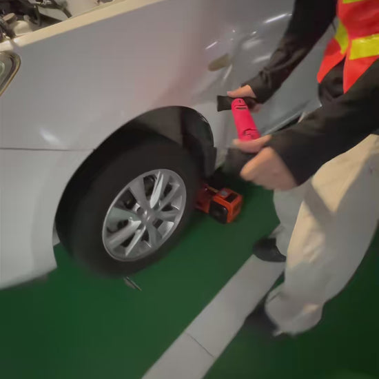 MagBeam Pro customer video — hood work light